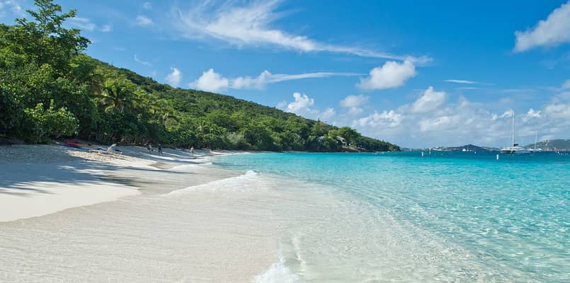Crystal clear water of Honeymoon Beach at Virgin Islands National Park